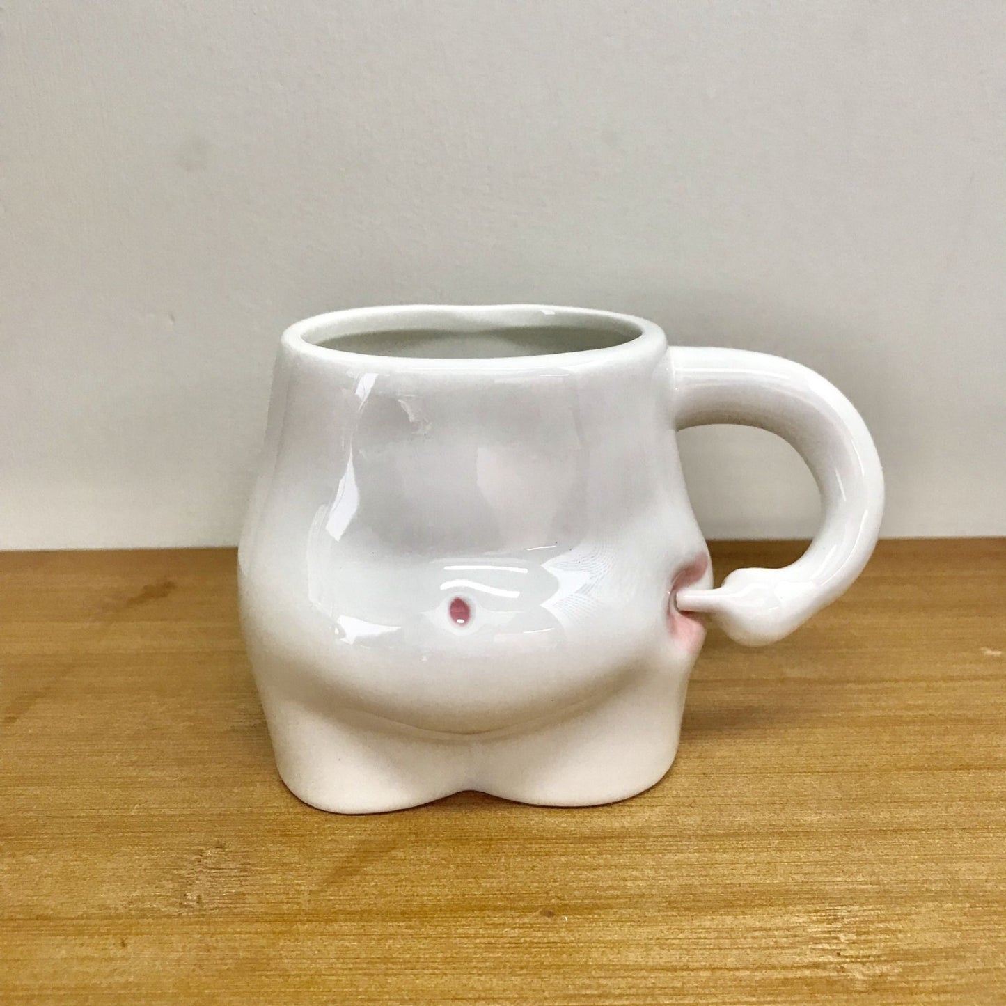 Small ceramic coffee cup, chubby belly mug, funny gift - 10.8 oz (32 cl)
